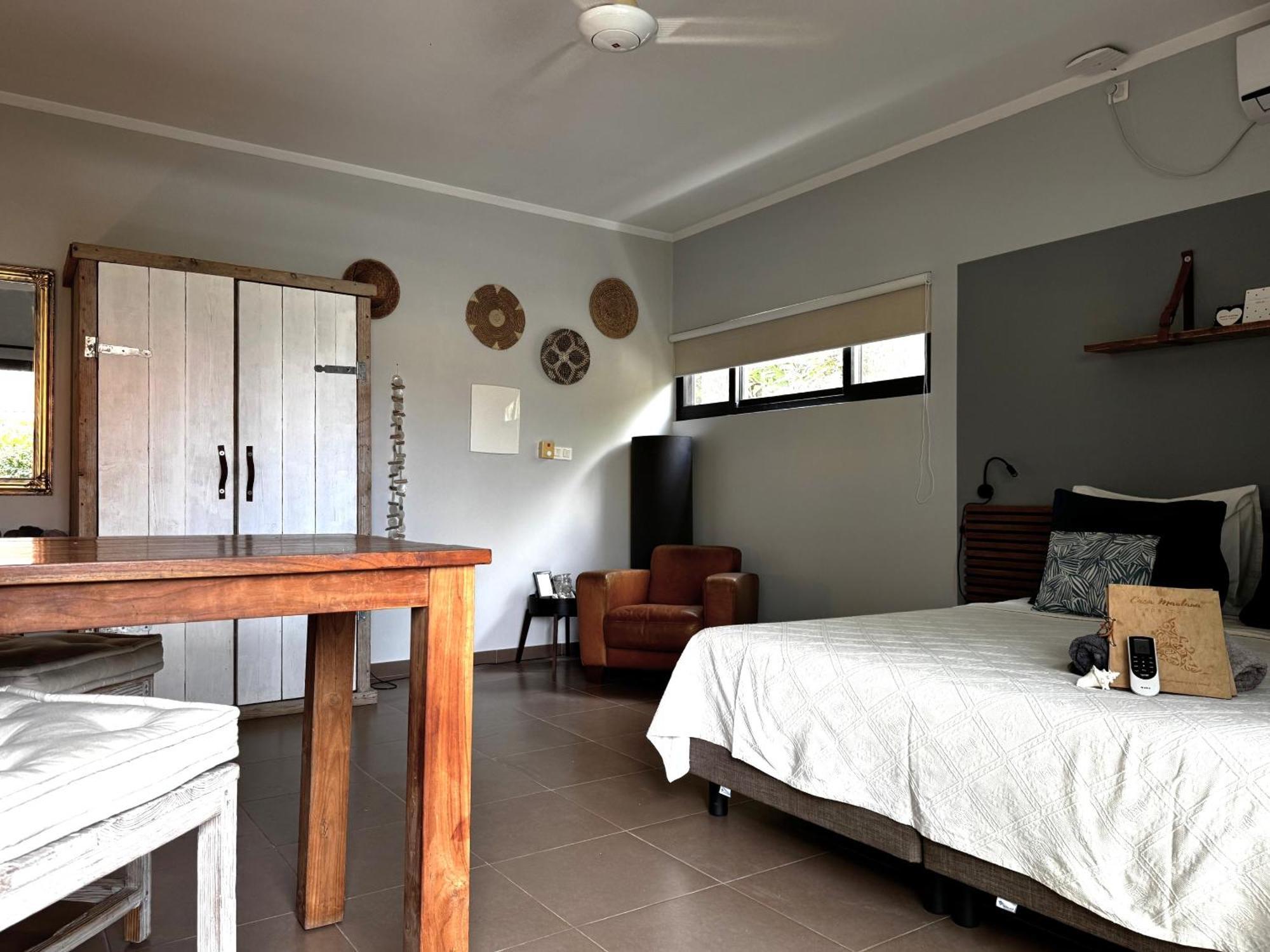 Casa Mantana Bonaire Bed and Breakfast Playa Exteriör bild